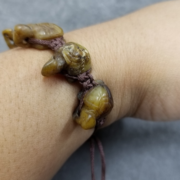 Turtle bracelet carved stone agate bracelet - Picture 12 of 14